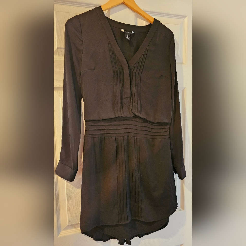 White House Black Market Long-sleeve Dress